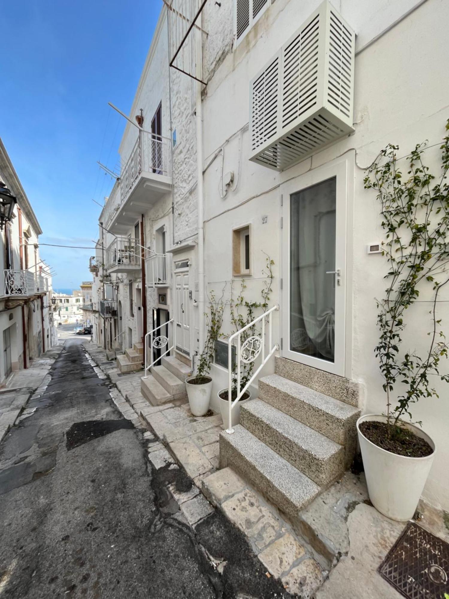 Appartamenti Ostuni 21Mqsuitehomes , Appartamento Con Mini Piscina Privata, Appartamenti Con Vasca Idromassaggio & Appartamenti Standard Extérieur photo